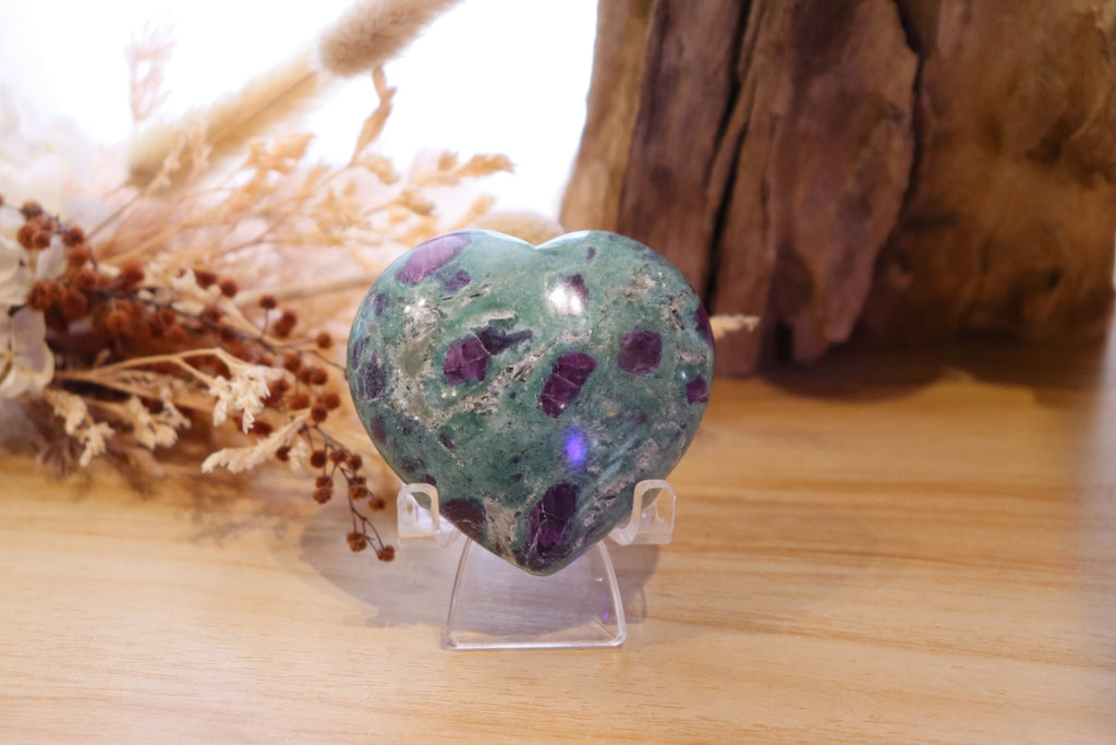 Ruby Fuchsite Heart + Stand | 135g
