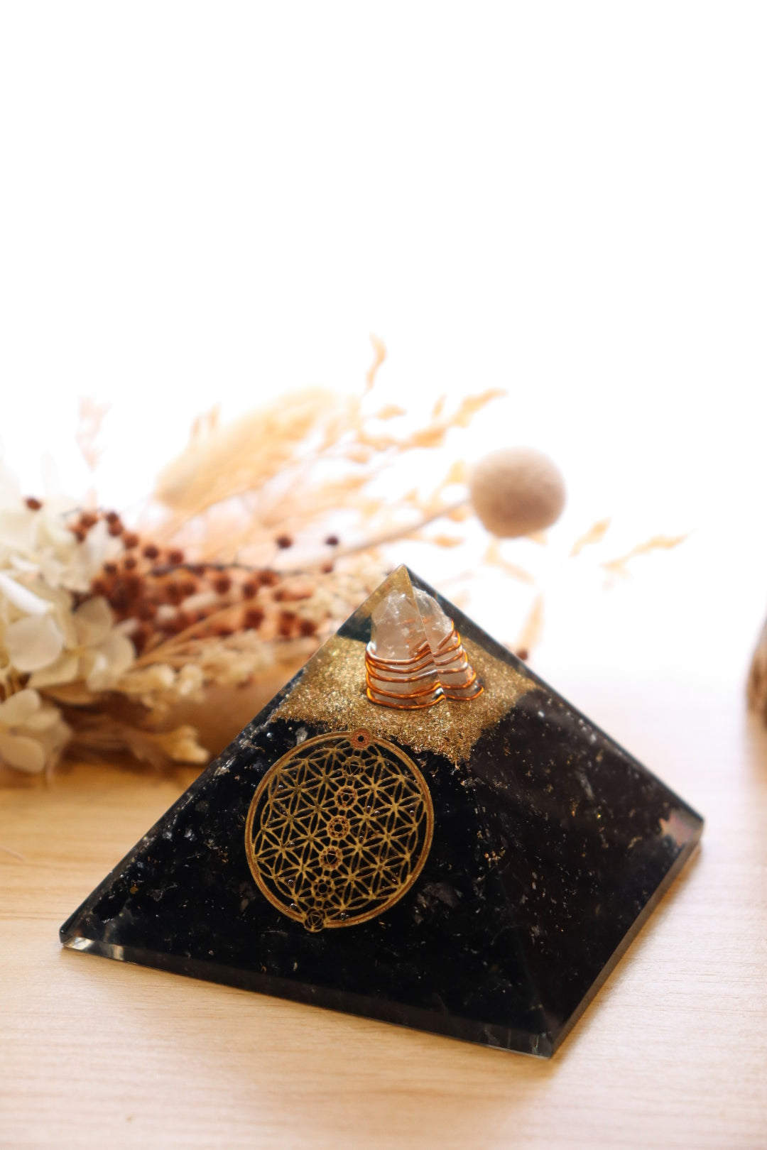 Orgonite Pyramid | Shungite & Clear Quartz | Chakra Flower Grid Symbol