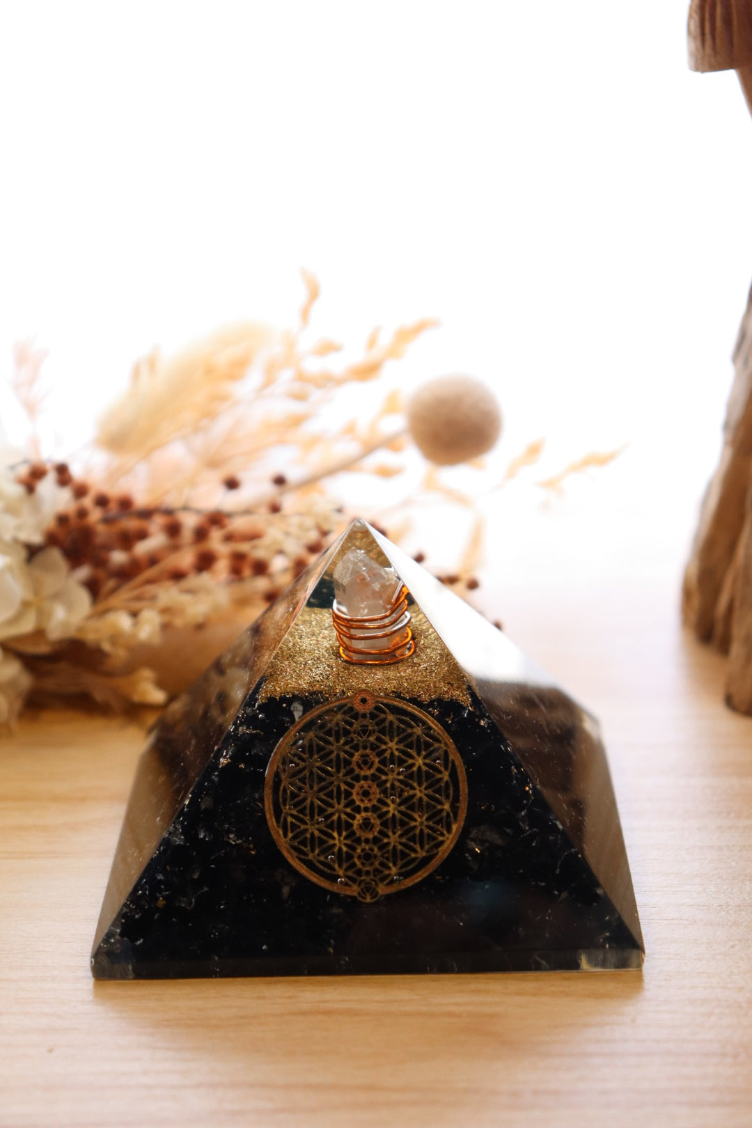 Orgonite Pyramid | Shungite & Clear Quartz | Chakra Flower Grid Symbol
