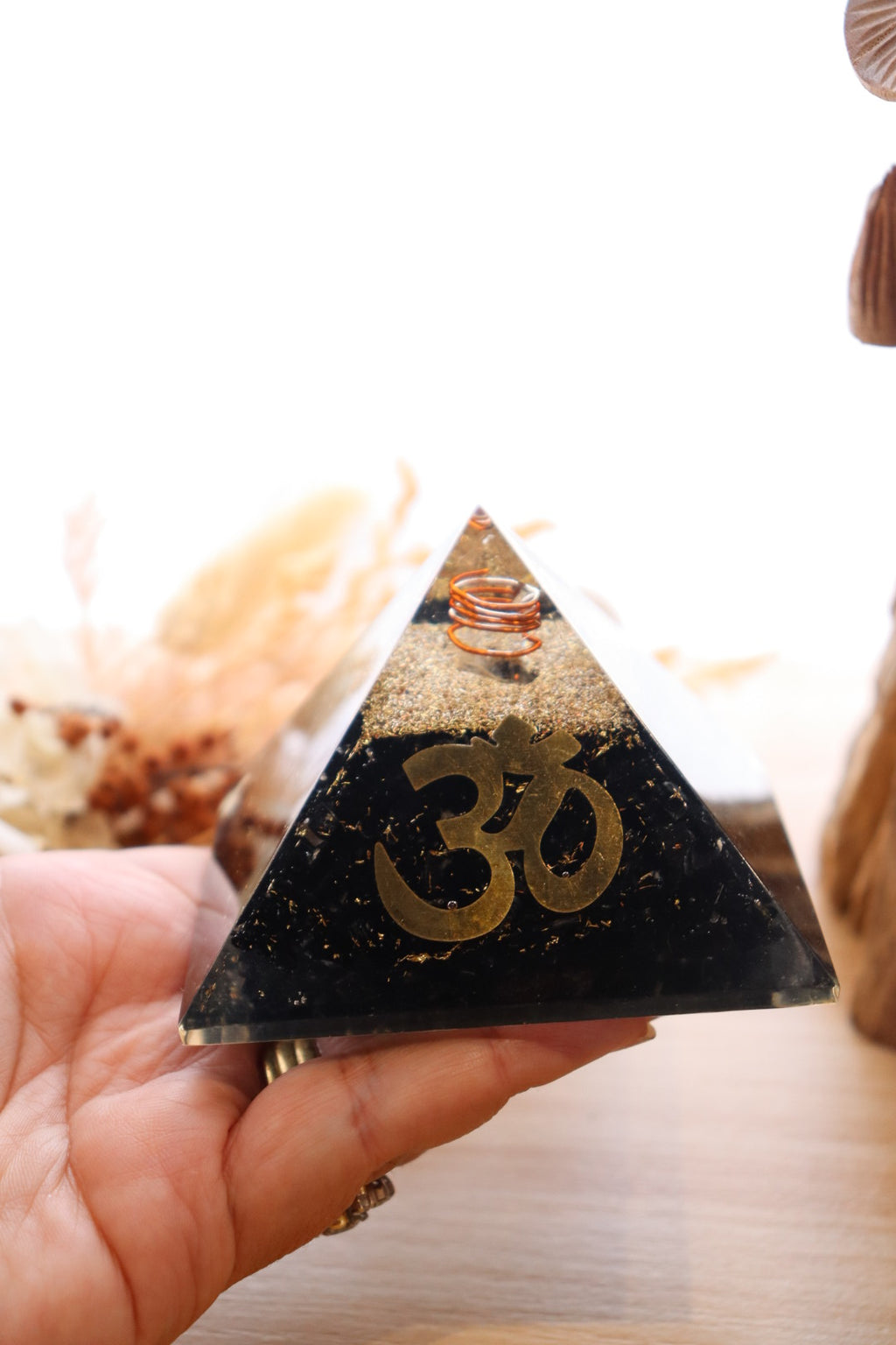 Orgonite Pyramid | Shungite & Clear Quartz | OM Symbol