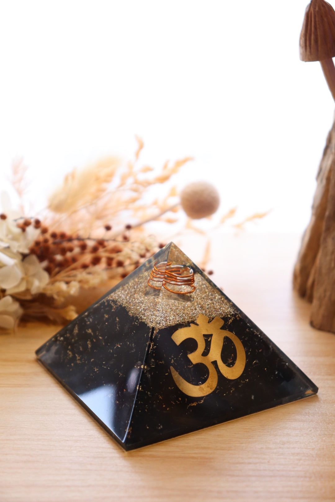 Orgonite Pyramid | Shungite & Clear Quartz | OM Symbol