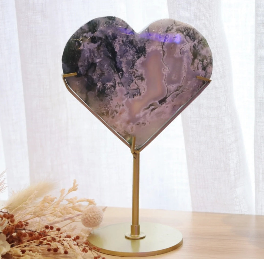 Moss Agate Heart + Stand