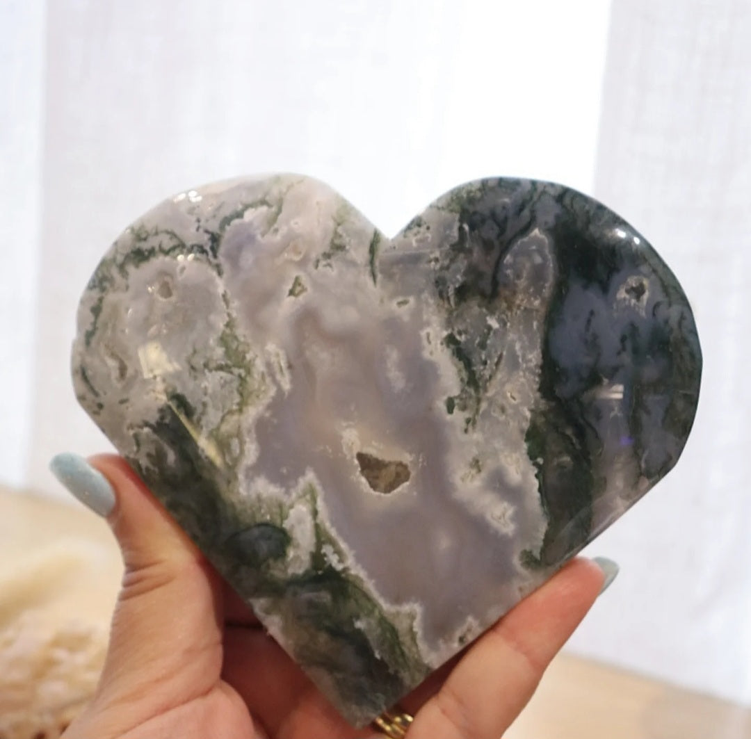 Moss Agate Heart + Stand
