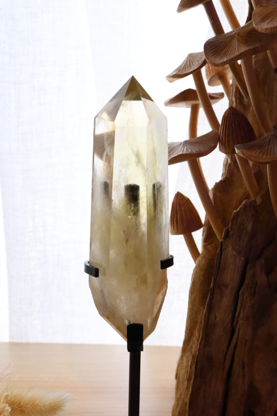 Citrine Point + Stand | 272g