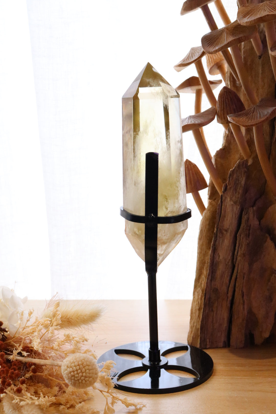 Citrine Point + Stand | 272g