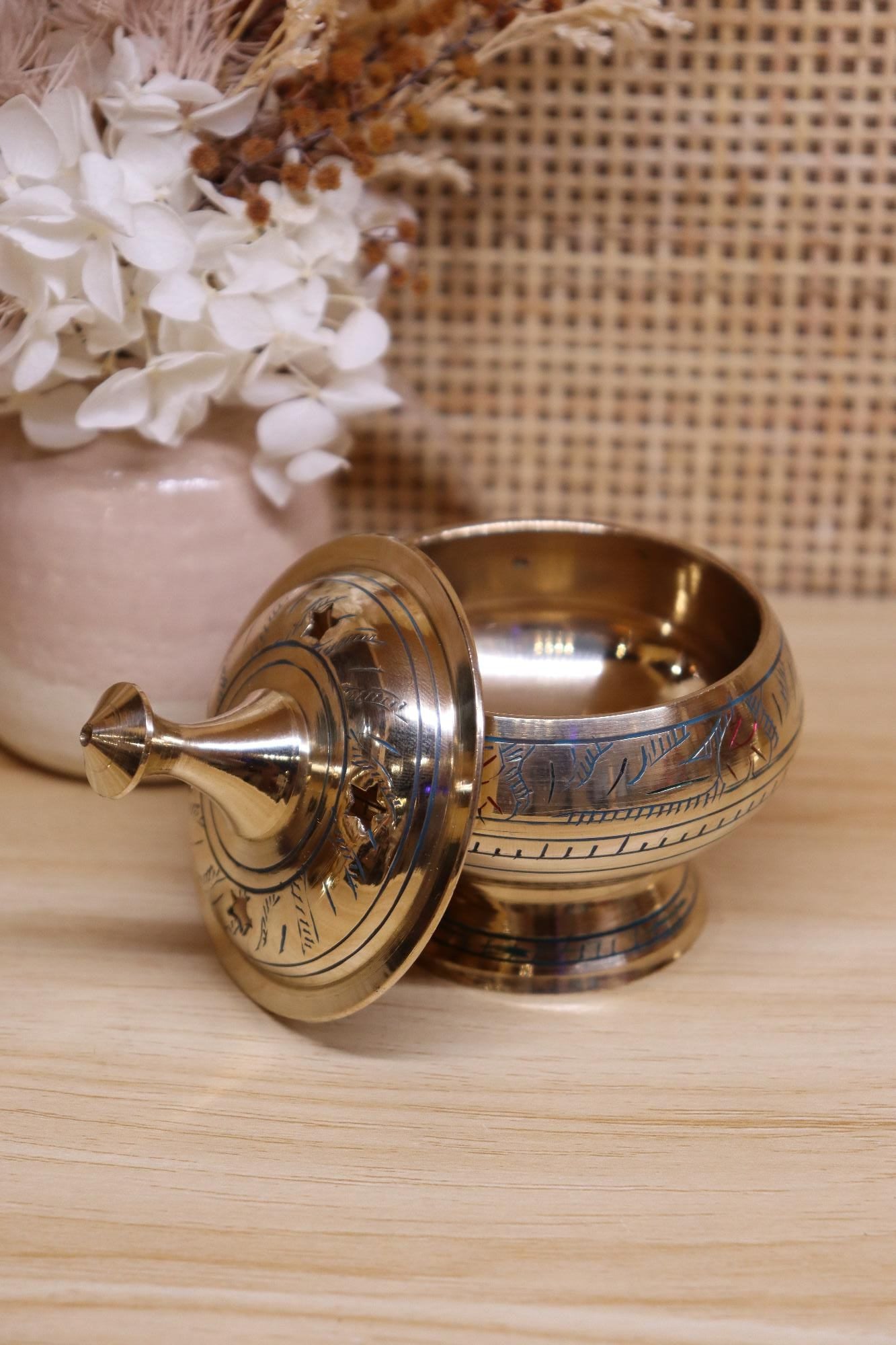 Brass Incense Burner + Lid | 9.0 x 7.5