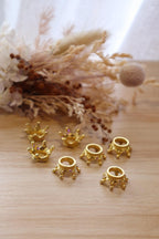 Mini Crown Sphere Stand | Gold