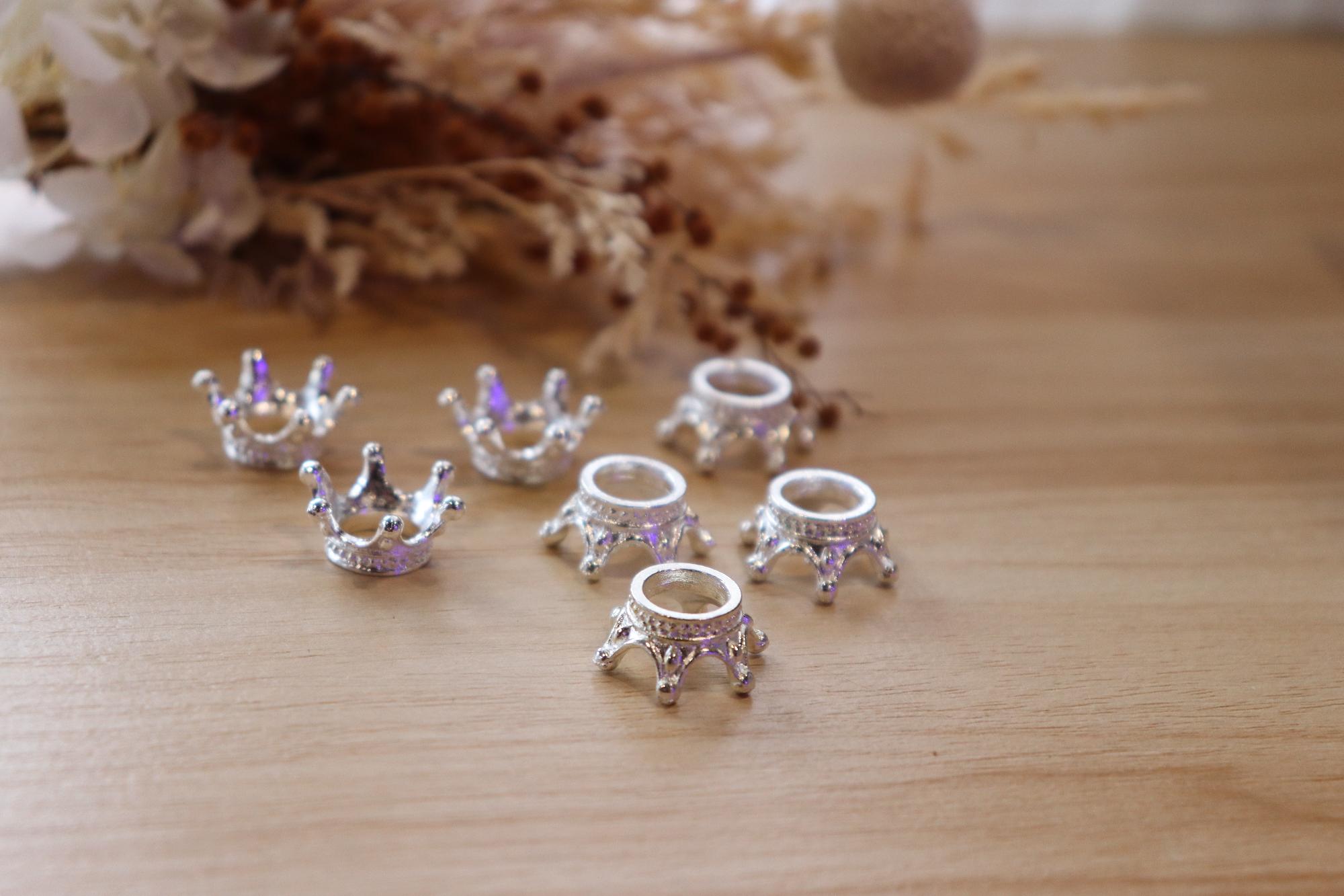 Mini Crown Sphere Stand | Silver