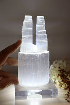 Selenite Twin Tower + Acrylic USB White Light