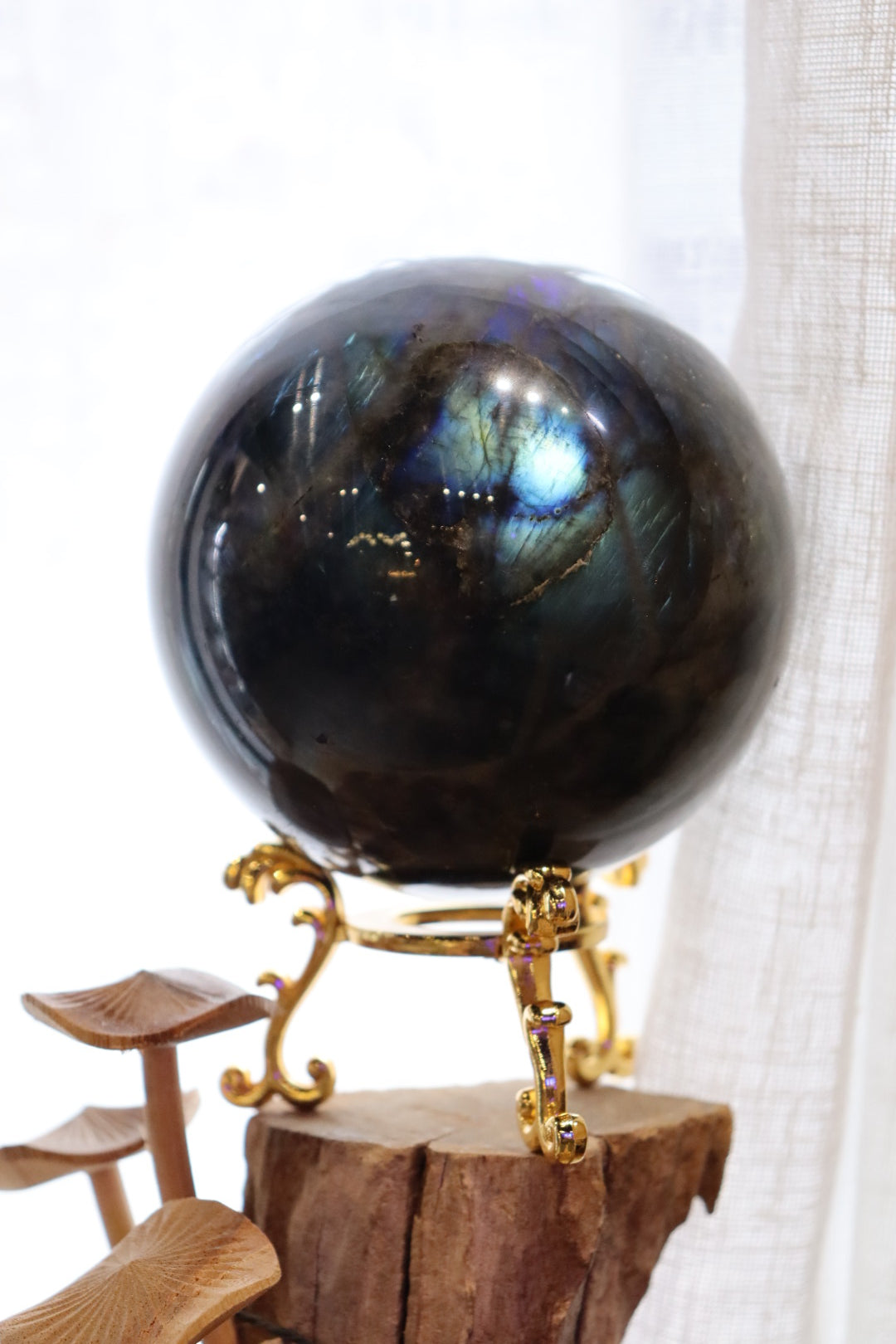 Labradorite Sphere + Stand | 1.21kg