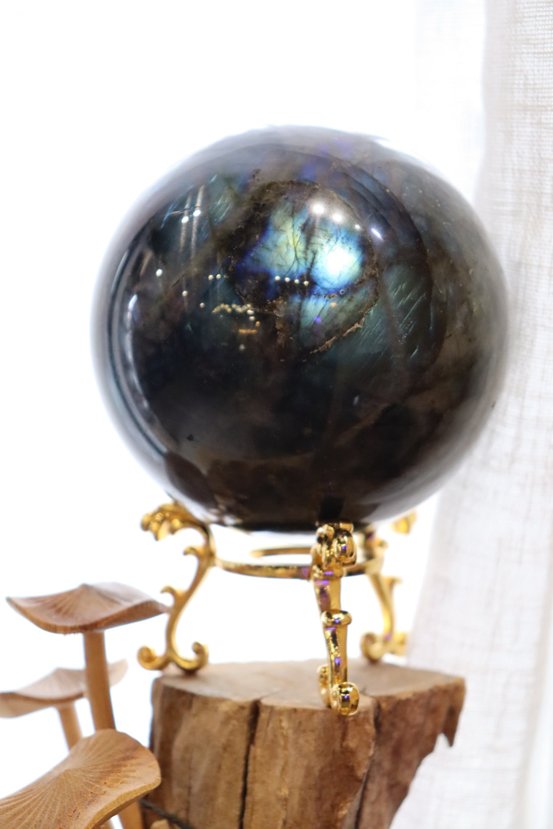 Labradorite Sphere + Stand | 1.21kg