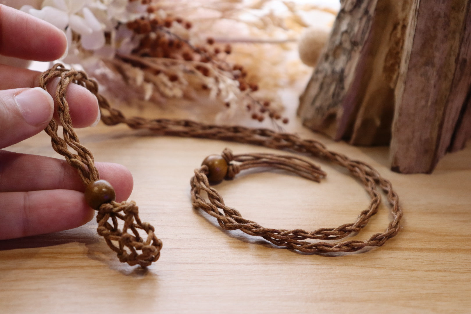 Adjustable Net Necklace Brown | Tumble Crystal Holder