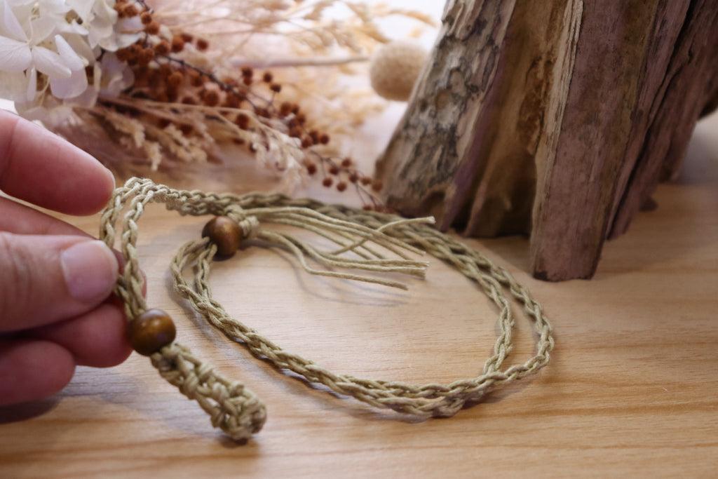 Adjustable Net Necklace Caramel | Tumble Crystal Holder