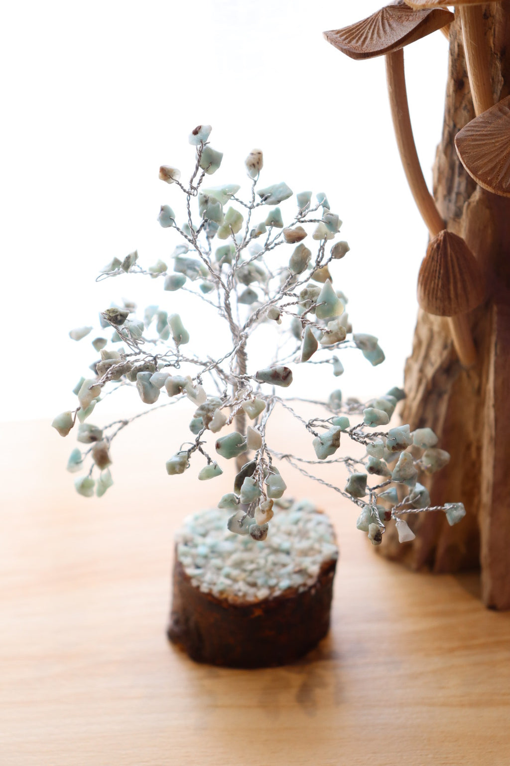Larimar Wired Chip Tree