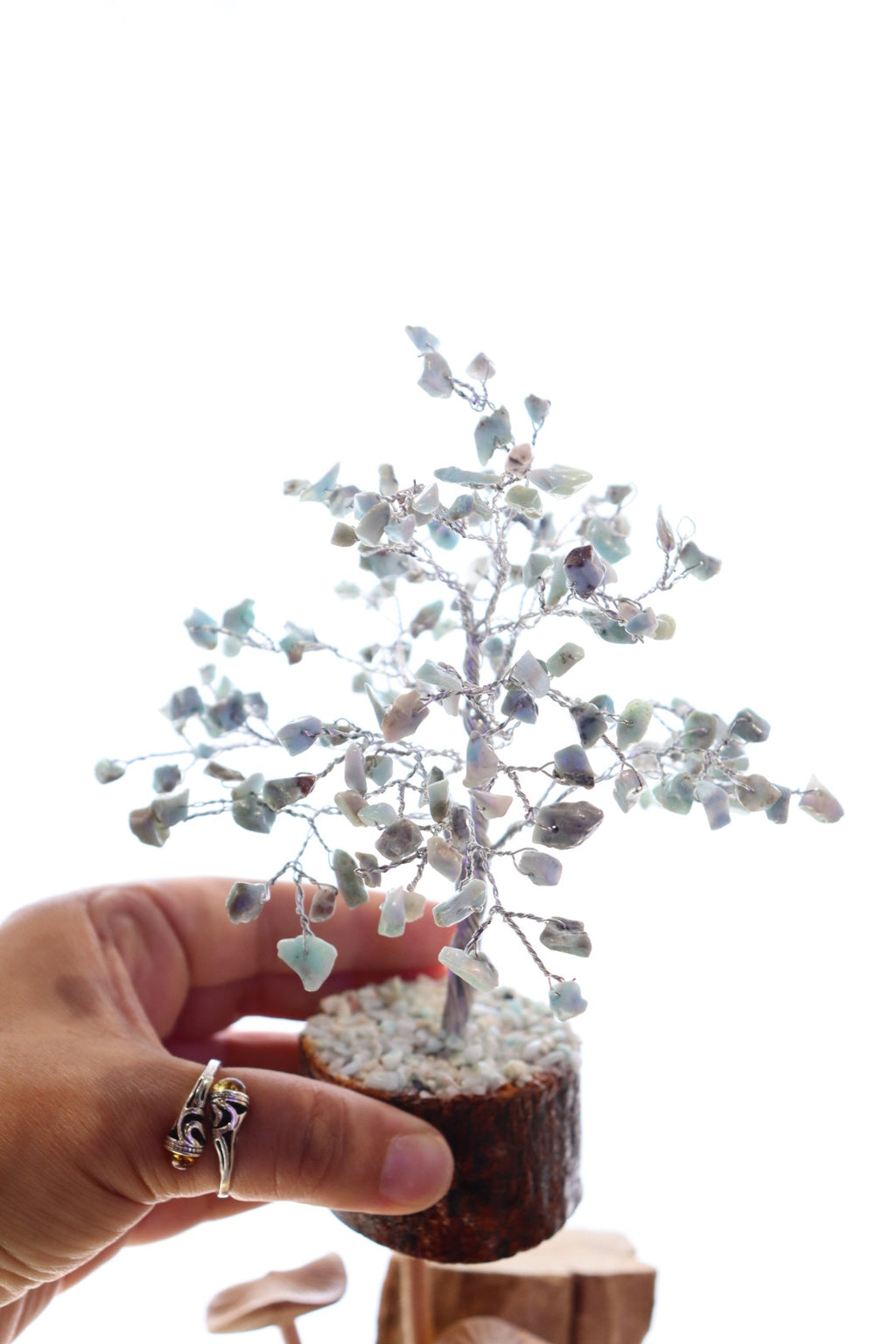Larimar Wired Chip Tree