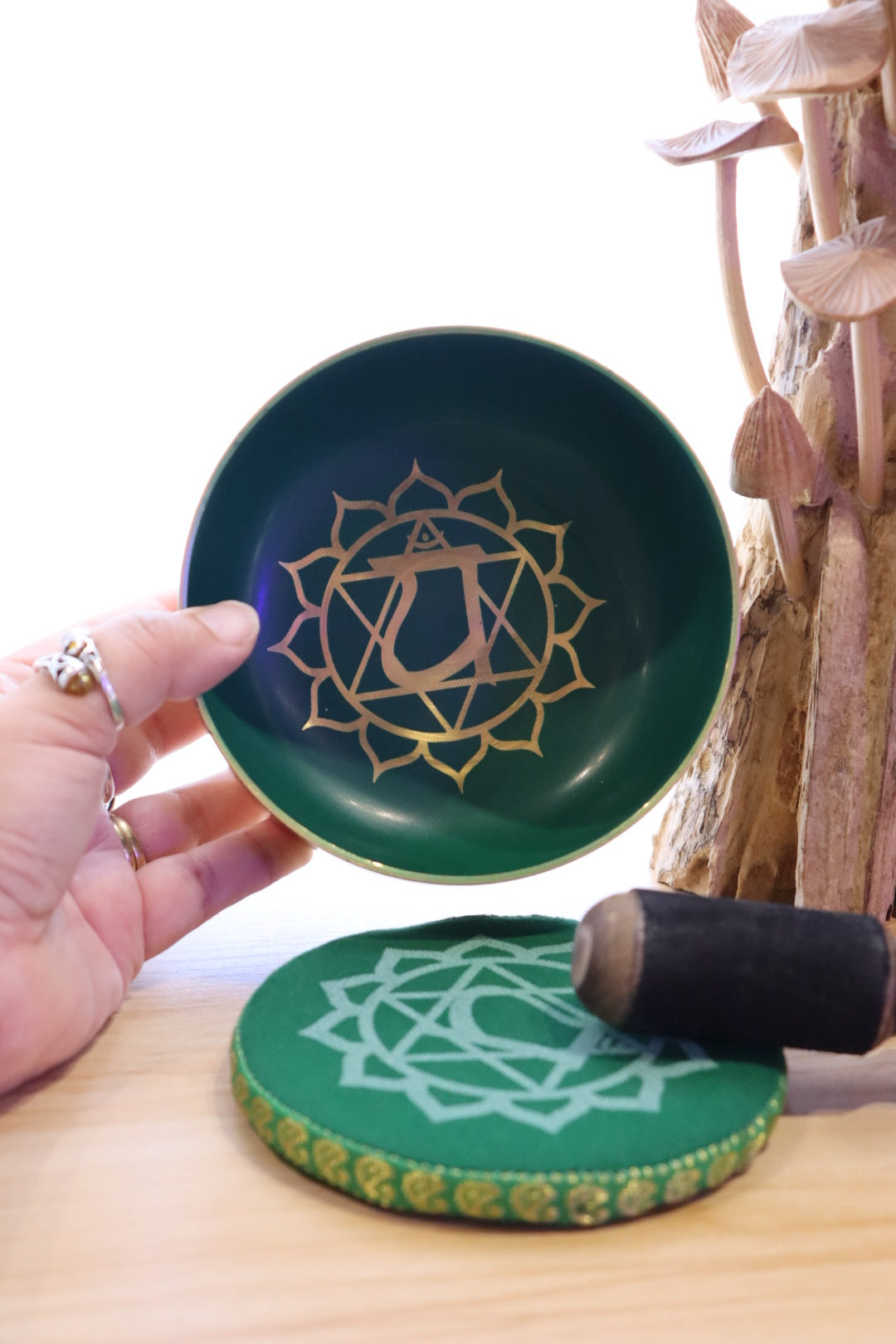 Heart Chakra Singing Bowl Set