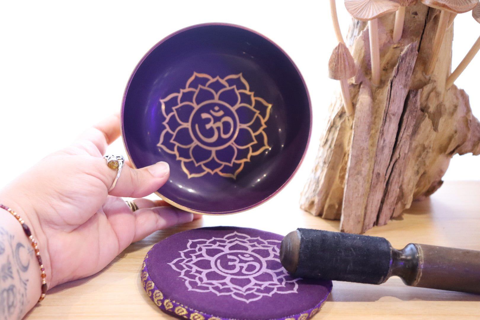 Crown Chakra Singing Bowl Set