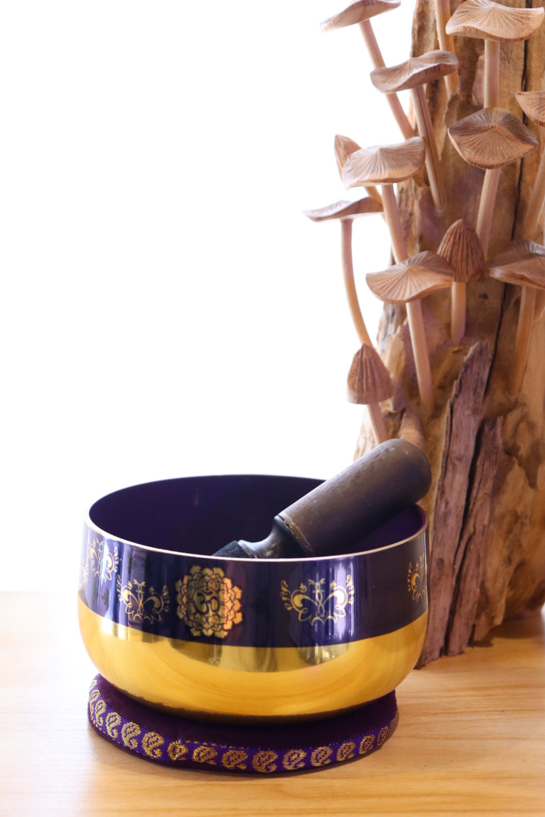 Crown Chakra Singing Bowl Set