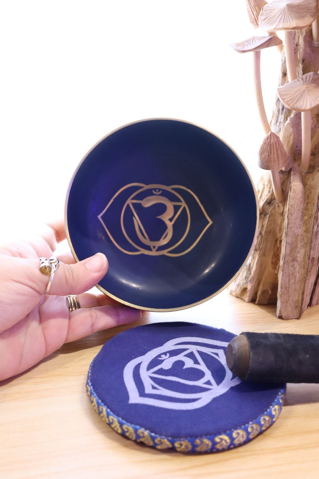 Third Eye Chakra Singing Bowl Set