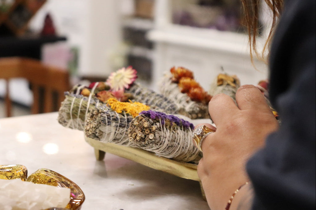 Floral White Sage Smudge Stick (10-12cm)