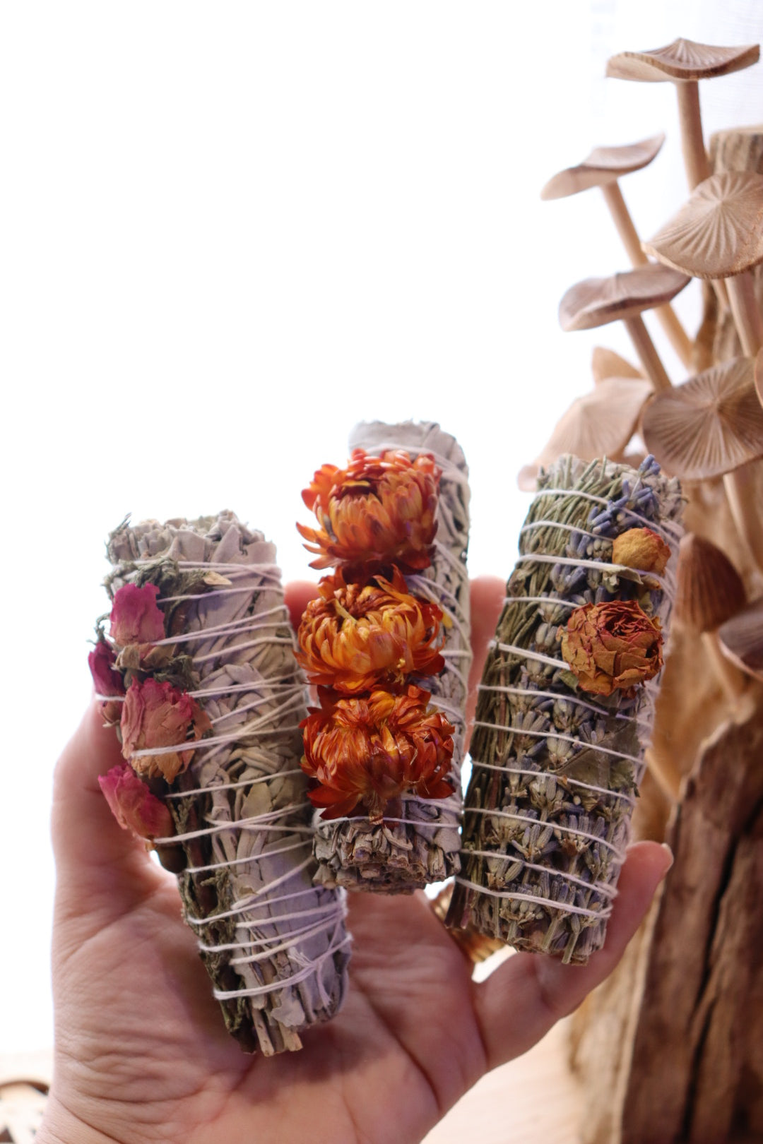 Floral White Sage Smudge Stick (10-12cm)