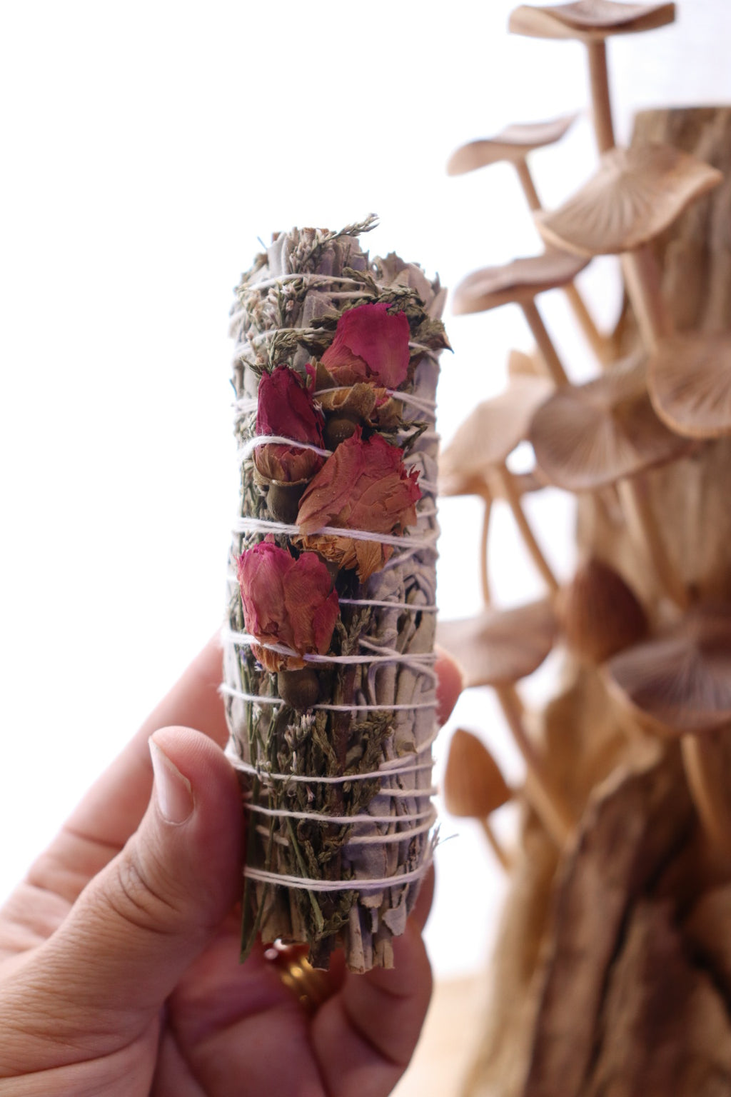 Floral White Sage Smudge Stick (10-12cm)