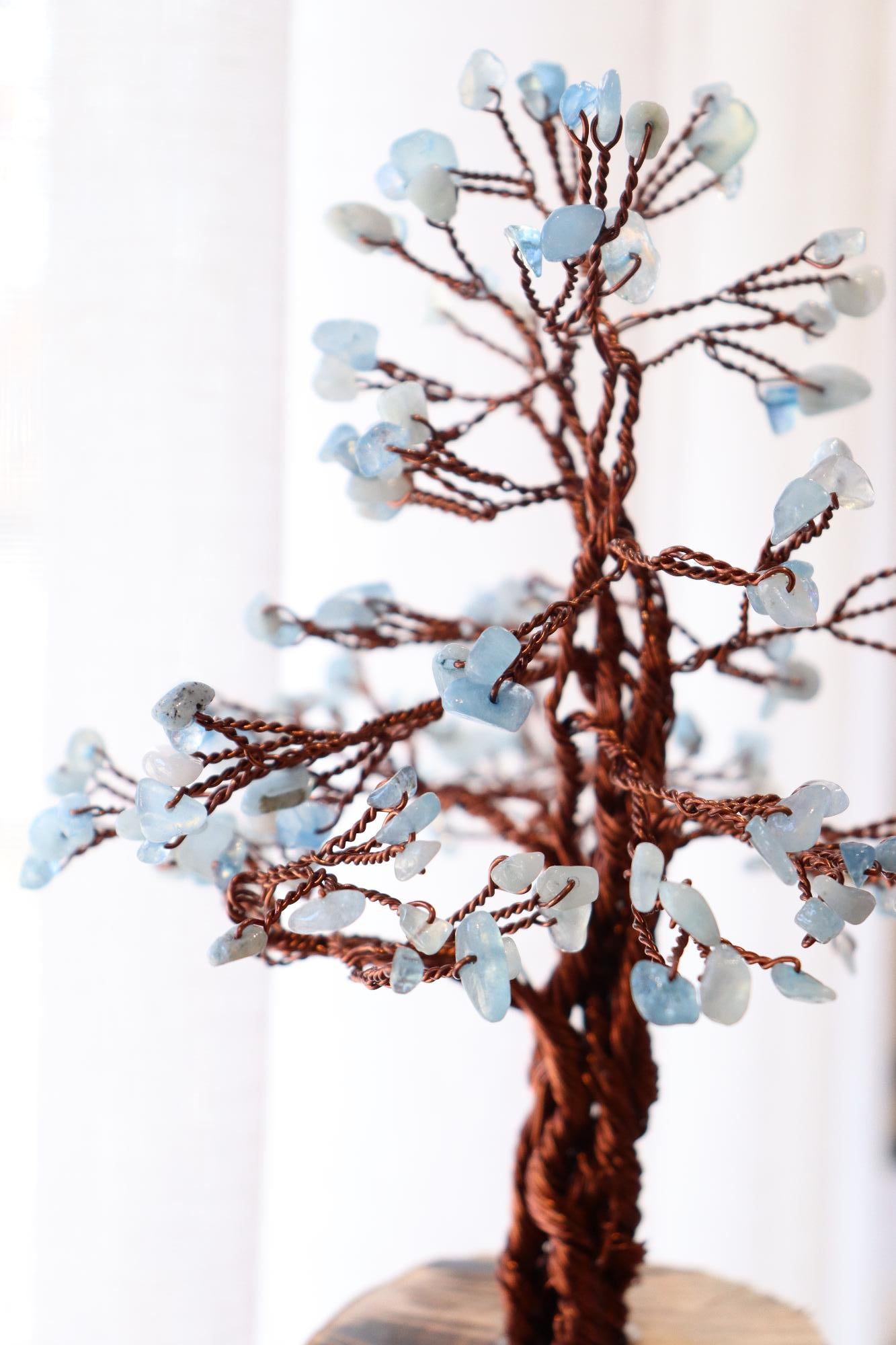 Aquamarine Wired Chip Tree