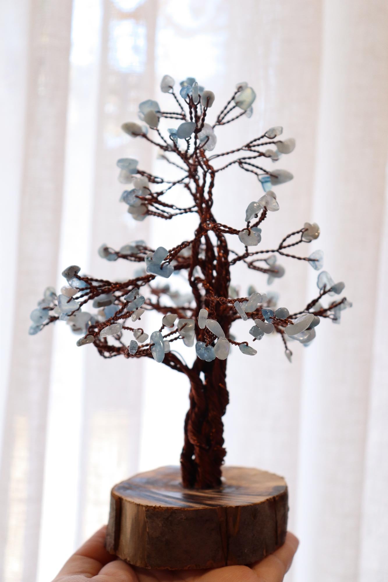 Aquamarine Wired Chip Tree