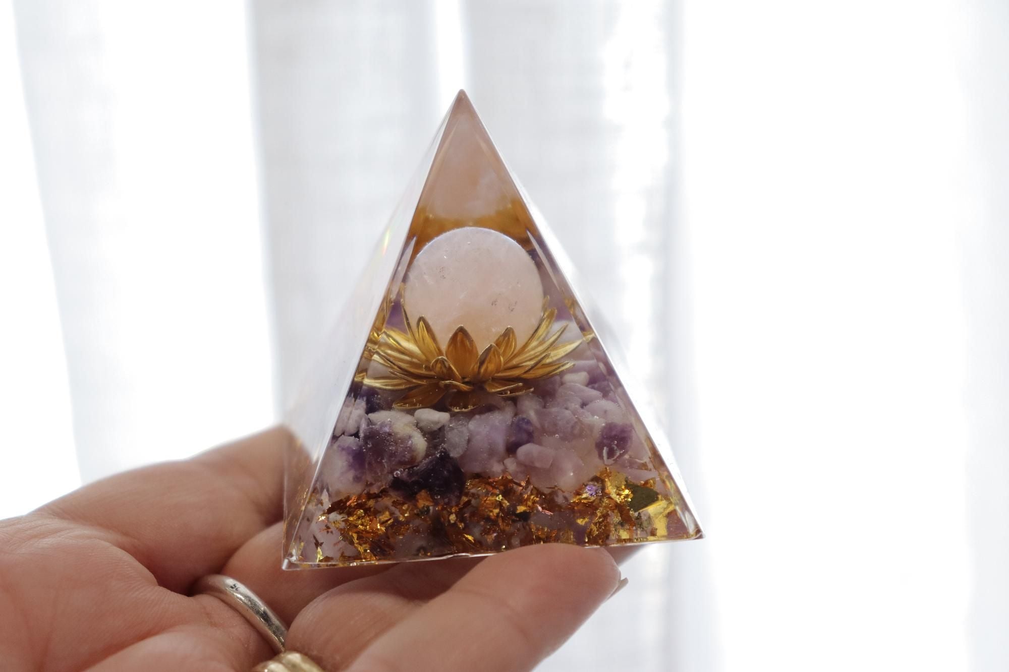 Orgonite Pyramid | Lepidolite & Rose Quartz