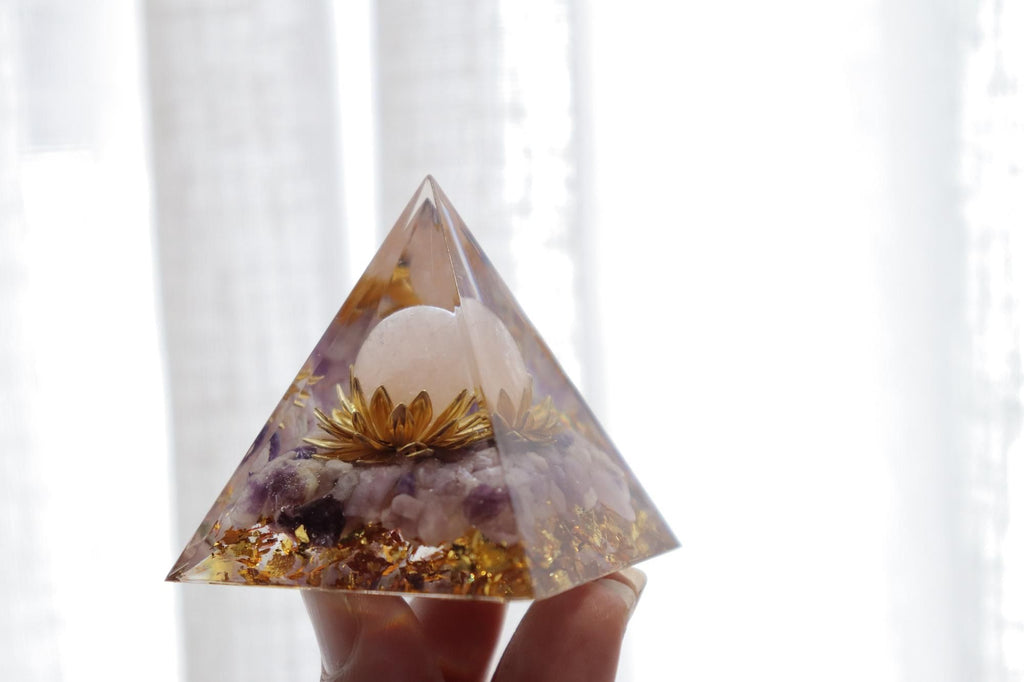 Orgonite Pyramid | Lepidolite & Rose Quartz
