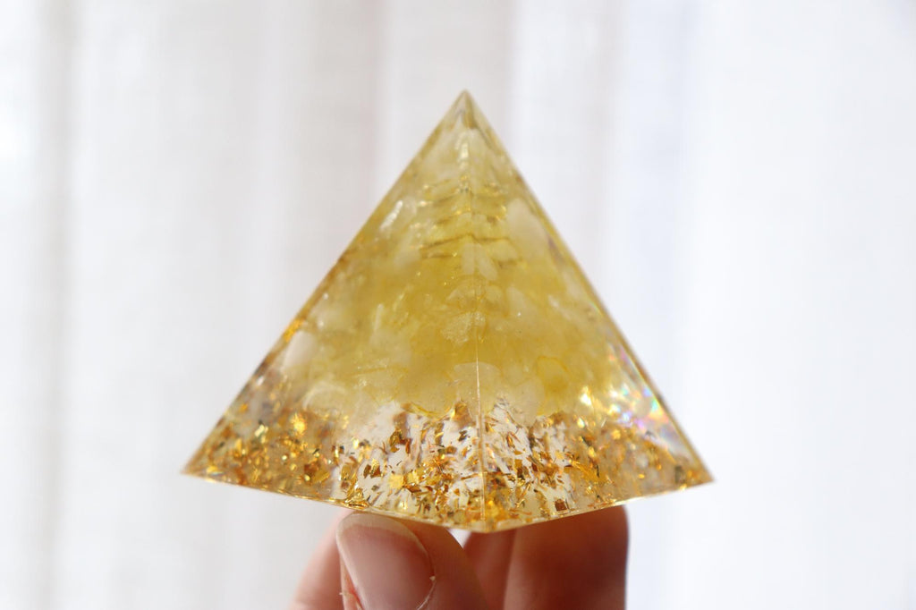 Orgonite Pyramid | Citrine & Clear Quartz
