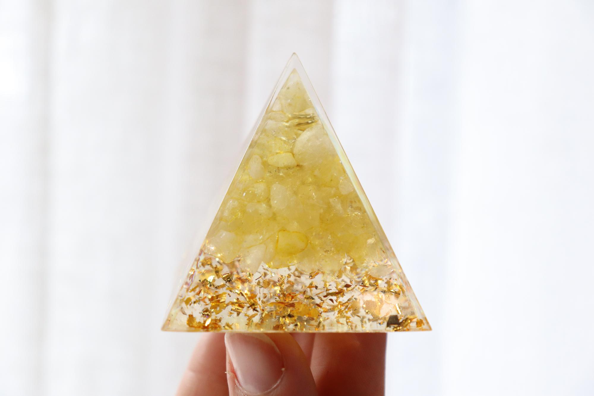 Orgonite Pyramid | Citrine & Clear Quartz