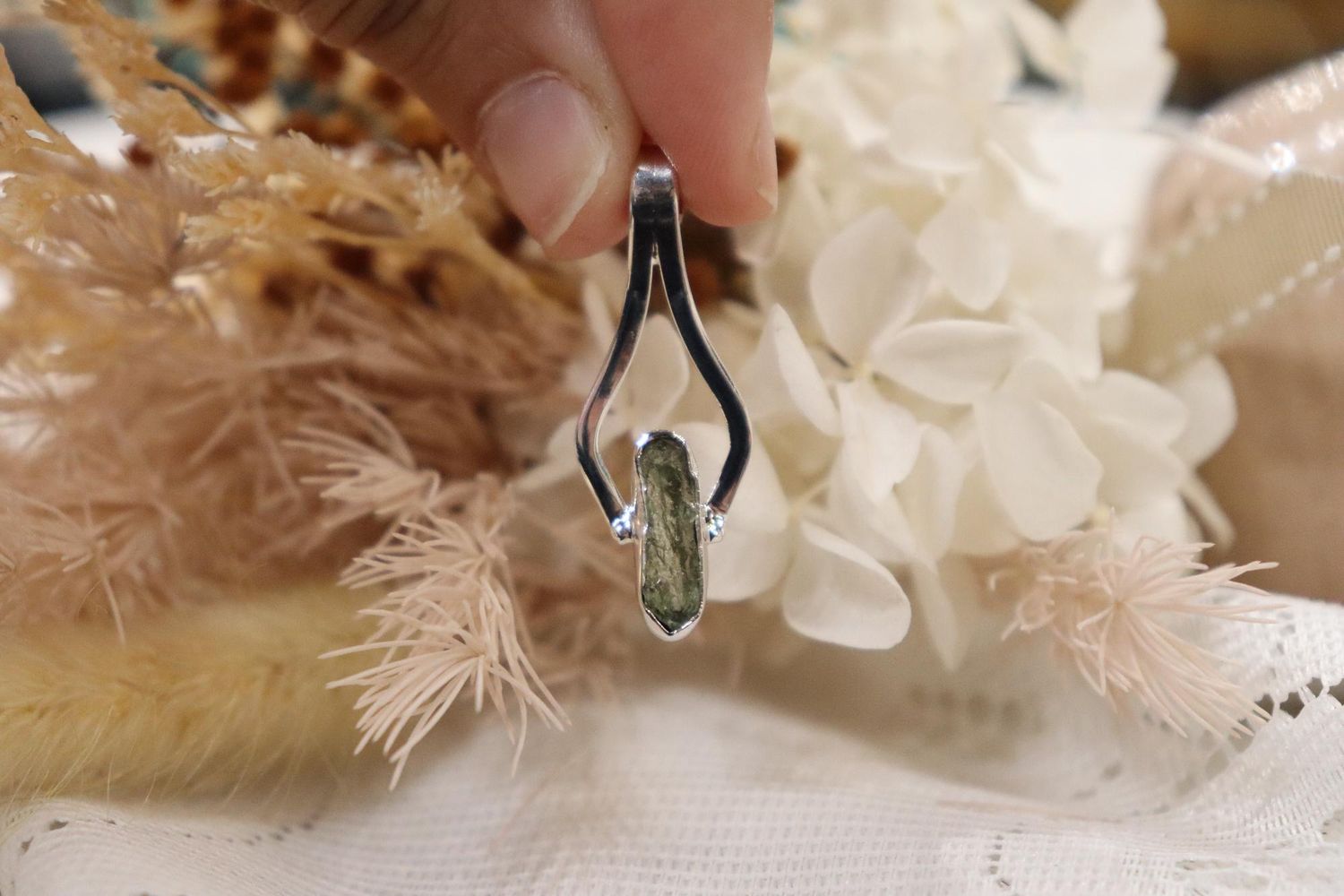Moldavite Pendant Eye | 2.2g
