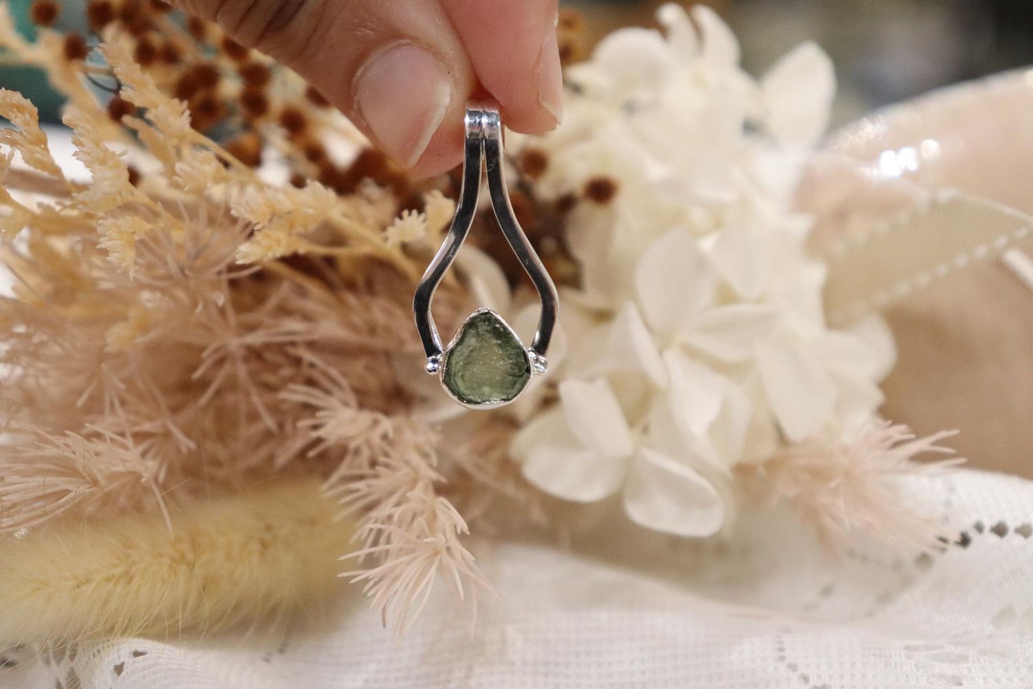 Moldavite Pendant Eye | 2.3g