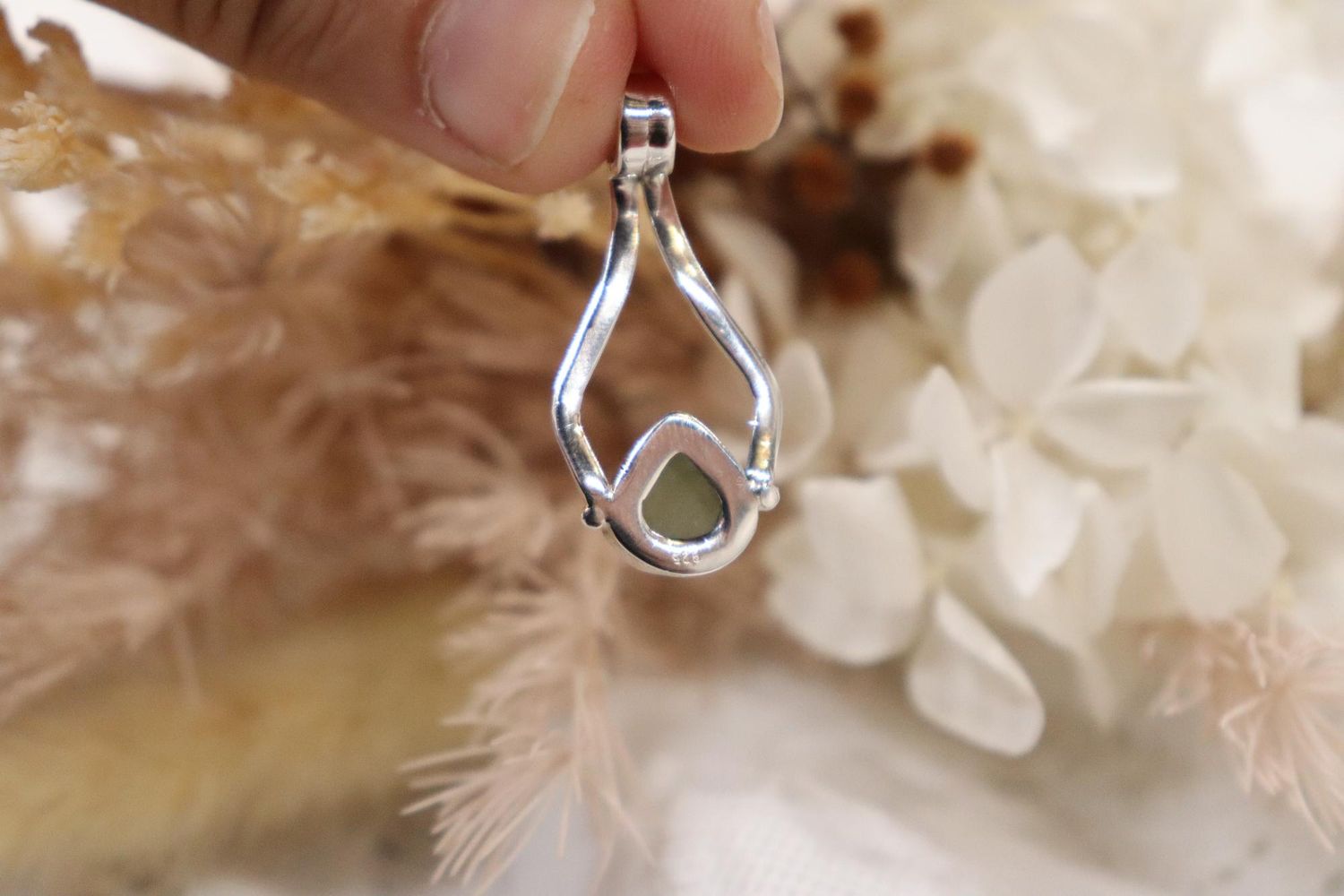 Moldavite Pendant Eye | 2.3g