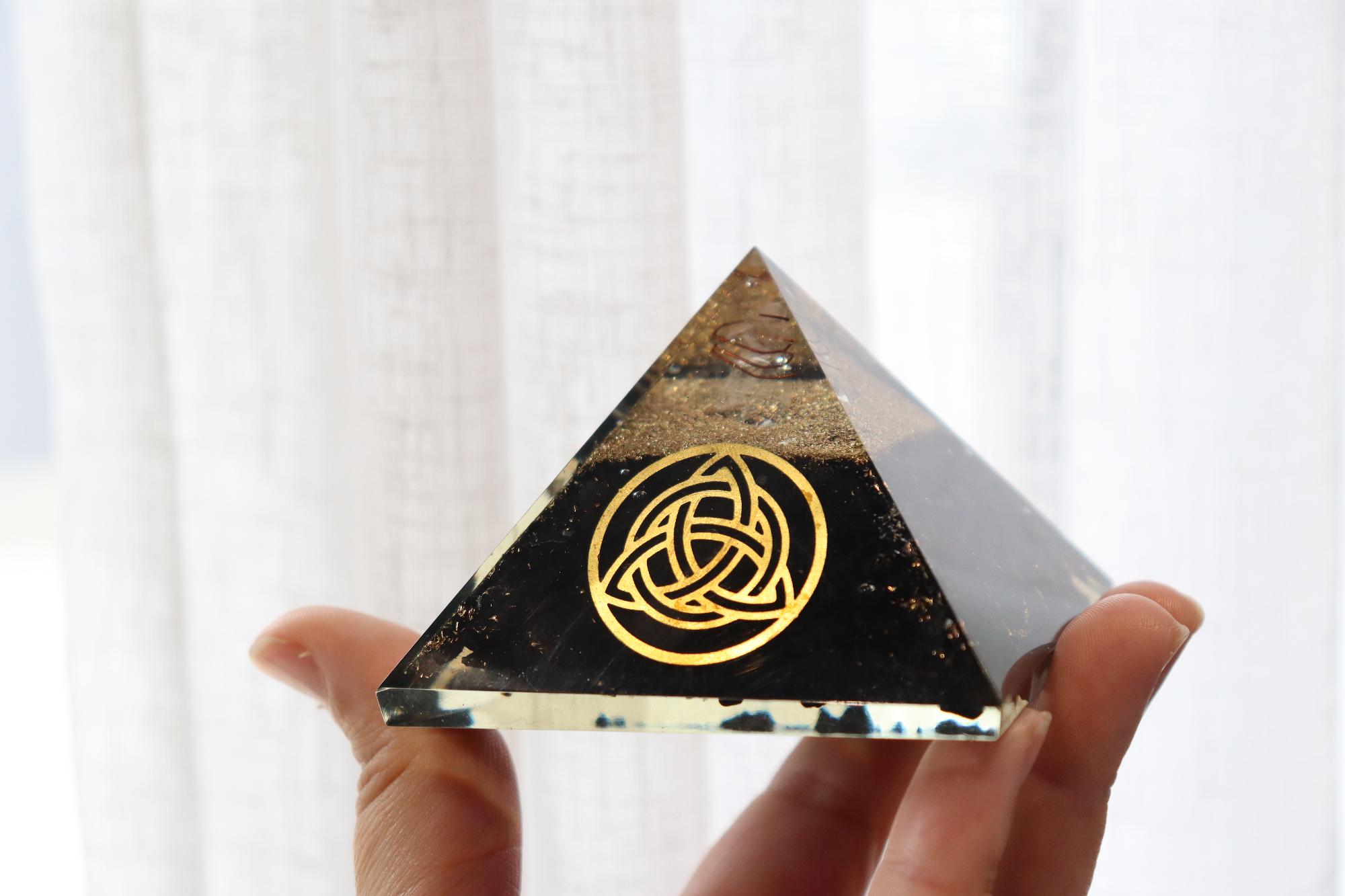 Orgonite Pyramid | Shungite & Clear Quartz | Triquetra Symbol