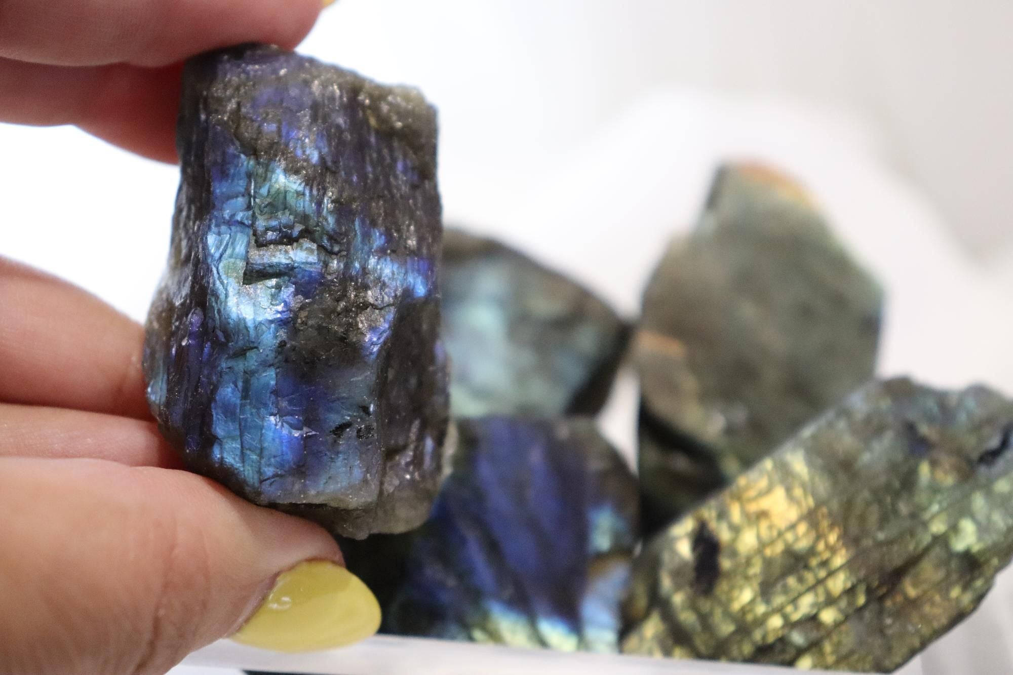 Labradorite Raw