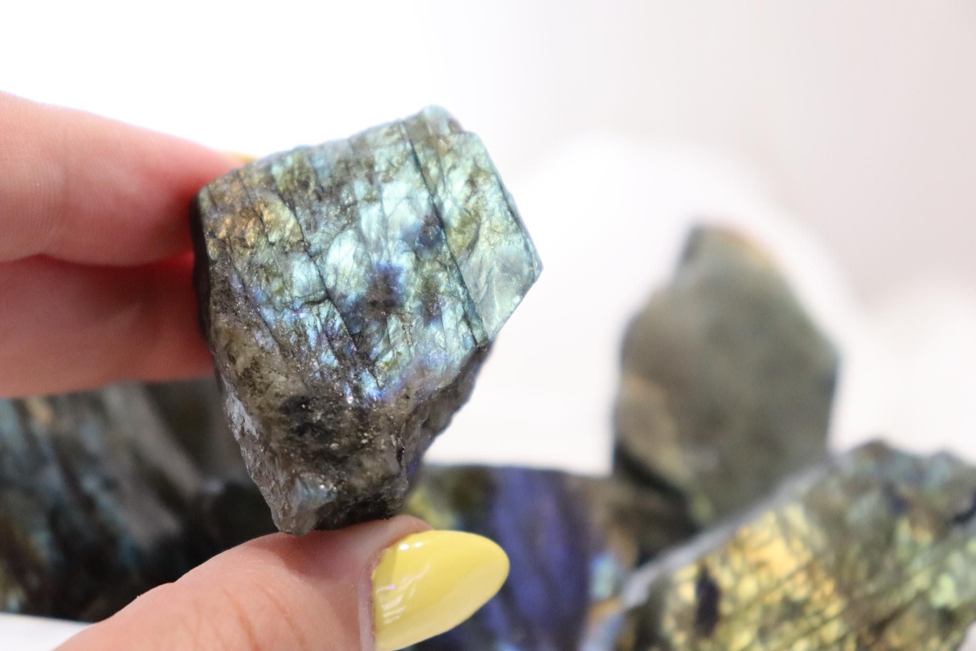 Labradorite Raw