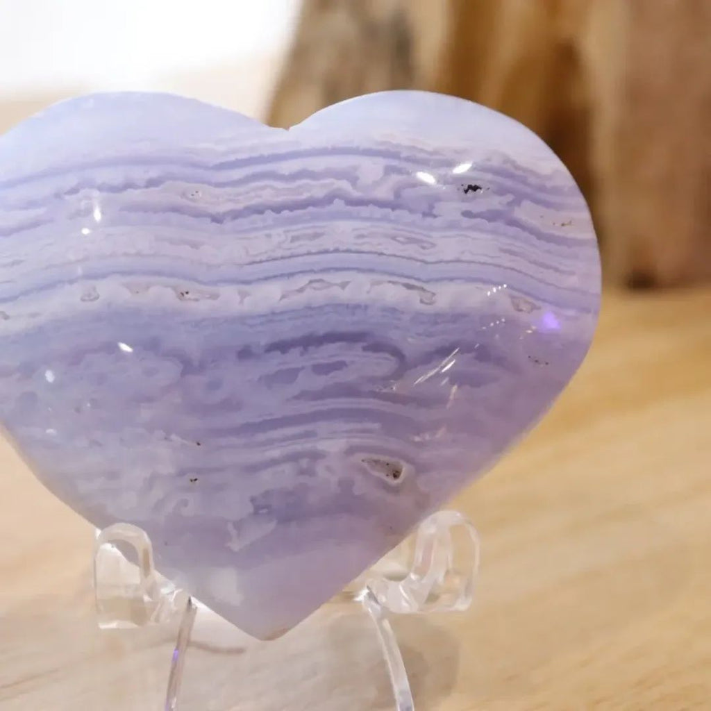 Blue Lace Agate Heart + Stand | 58g