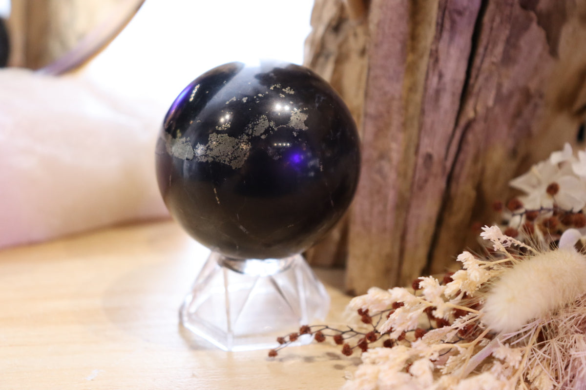 Shungite Sphere + Stand | 247g