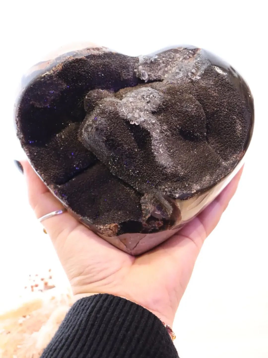 Septarian Heart + Black Metal Stand | 2.65kg