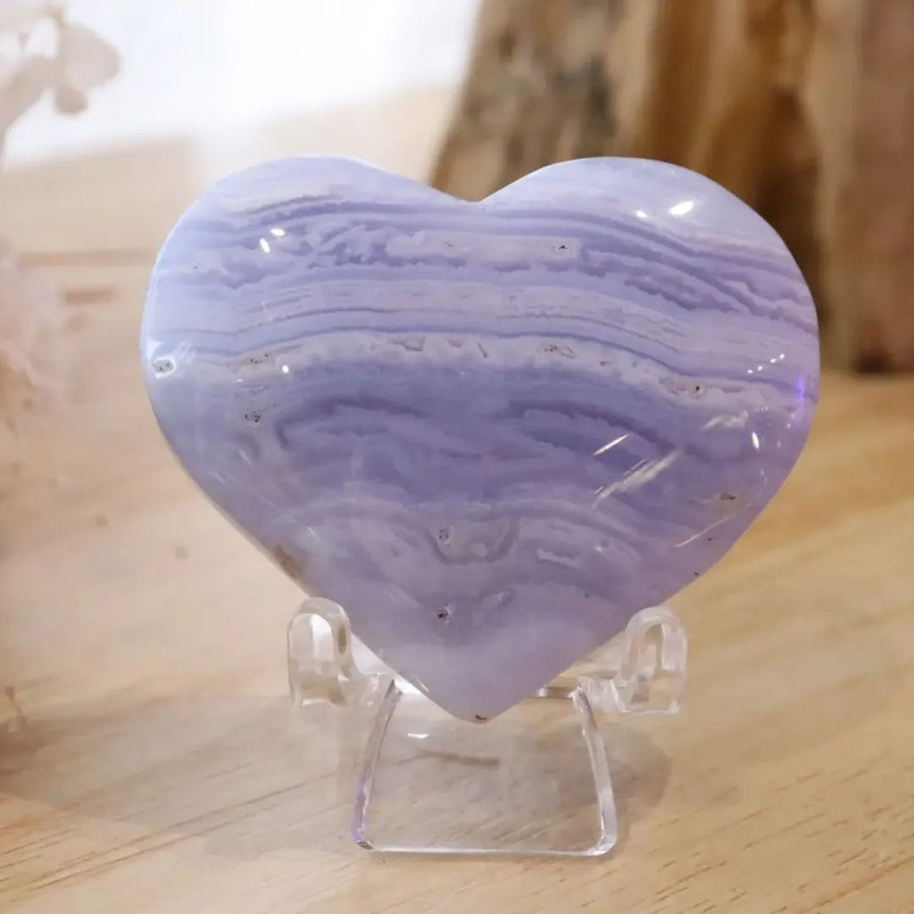 Blue Lace Agate Heart + Stand | 58g