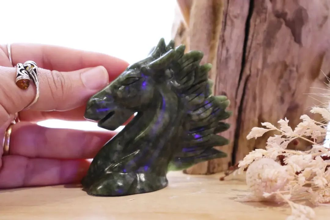 Stella The Horse | Green Jade