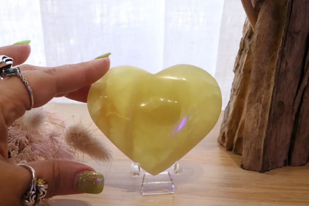Yellow Calcite Heart | 209g