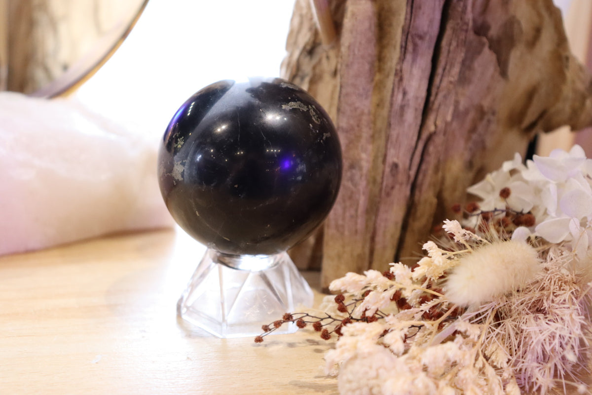Shungite Sphere + Stand | 247g