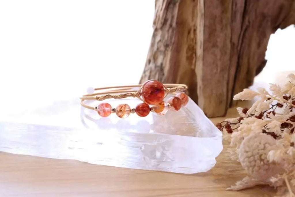 Double Wrap Gold Wire Bangle | Fire Quartz