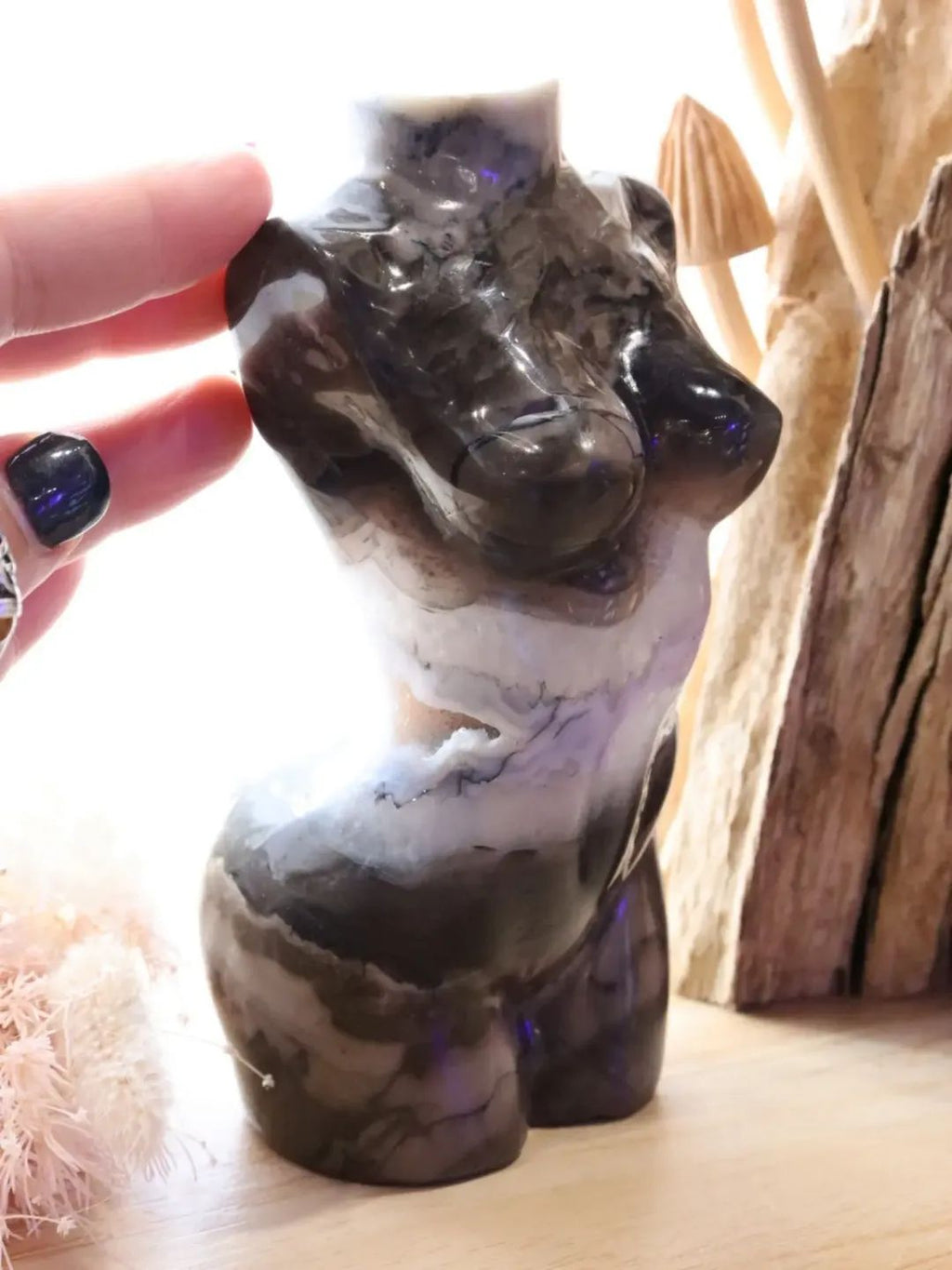 Volcano Agate Feminine Divine Lady Body | 765g