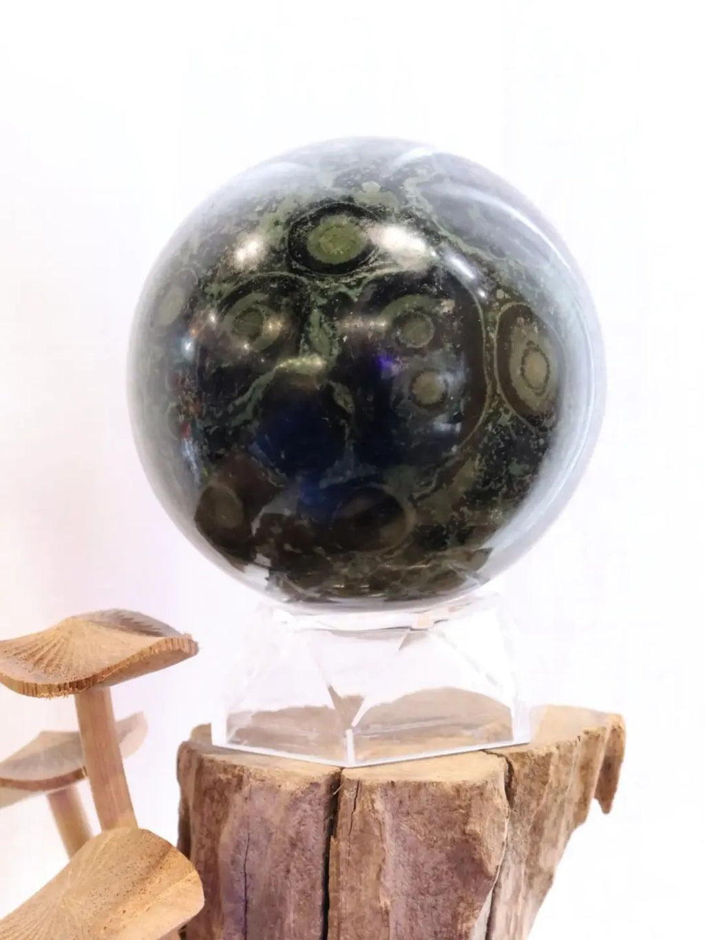 Kambaba Jasper Sphere + Stand | 660g