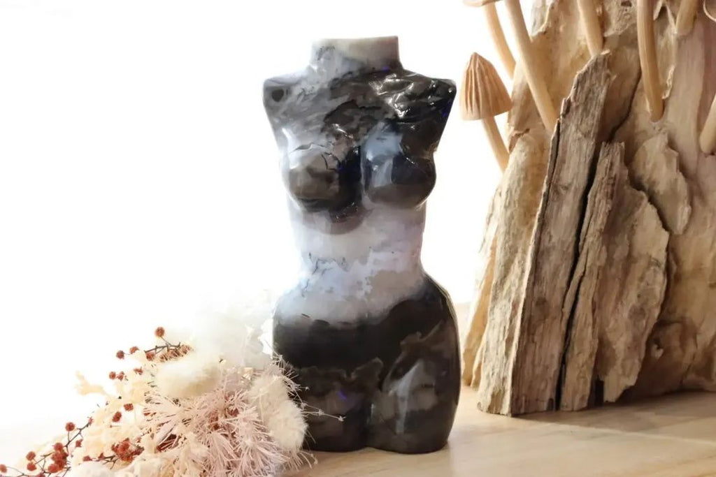 Volcano Agate Feminine Divine Lady Body | 765g