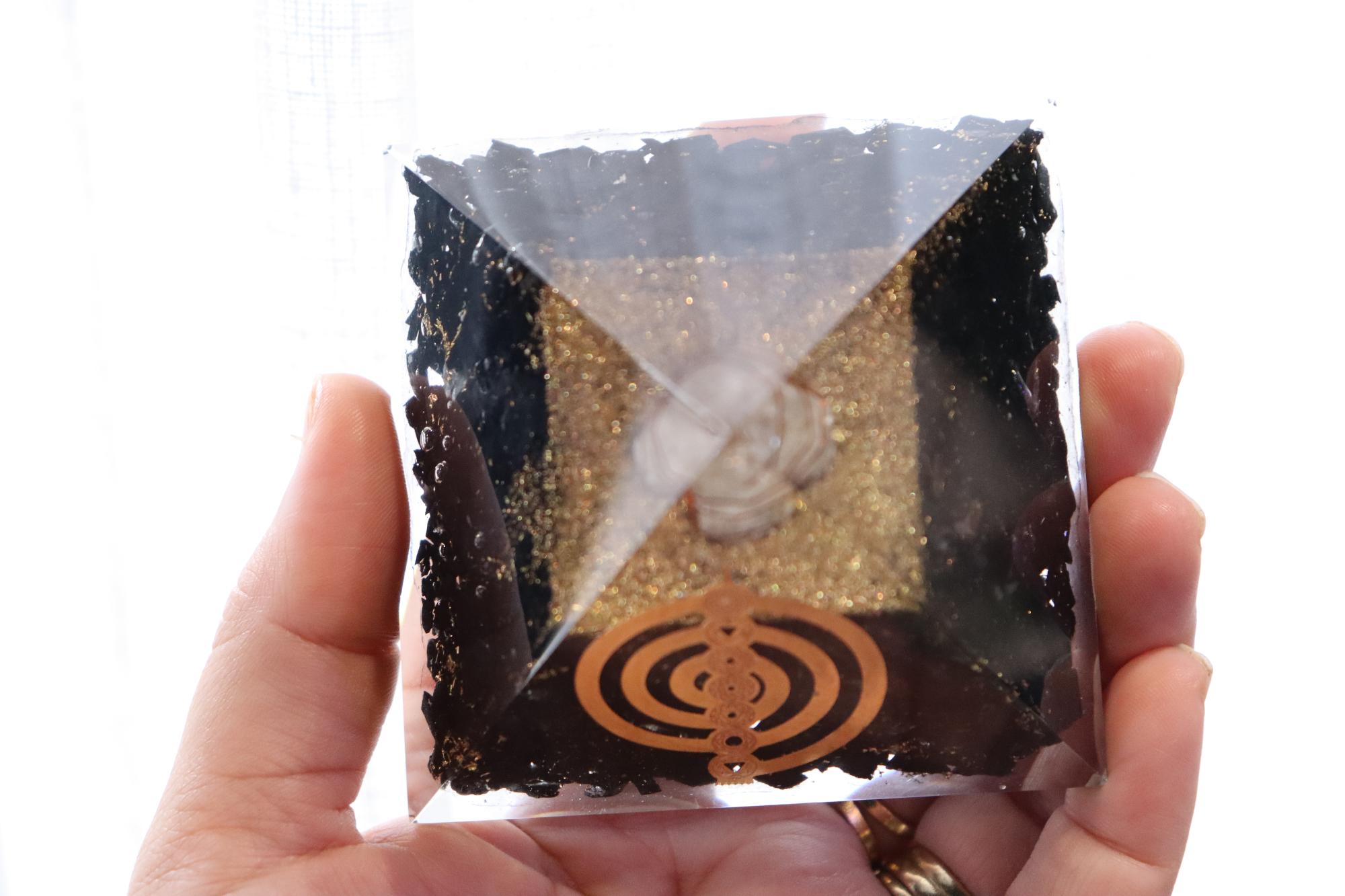 Orgonite Pyramid | Shungite & Clear Quartz | Chakra Symbol